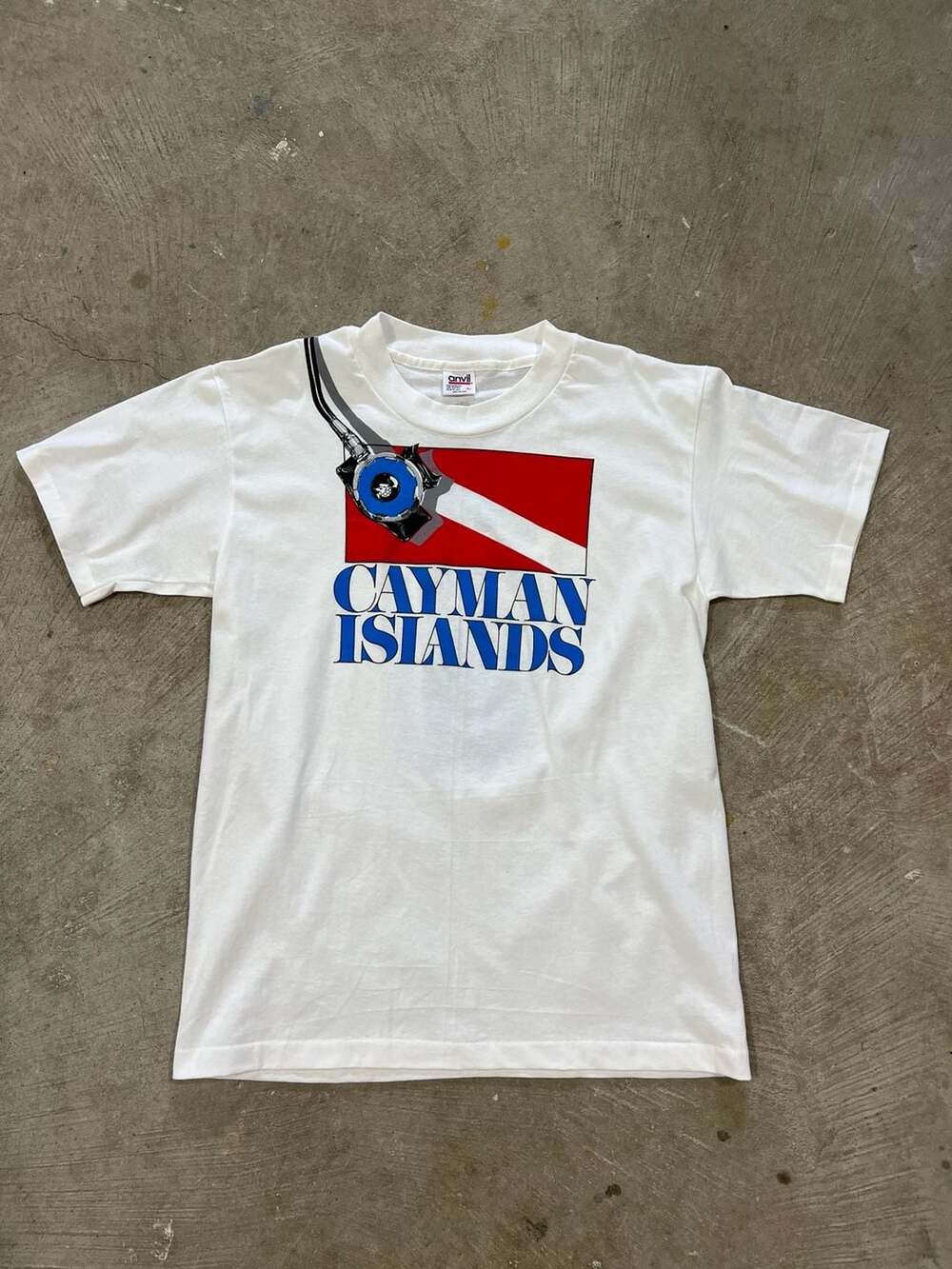 Vintage 90s Anvil Cayman Islands Scuba Diving T-Shirt White Large
